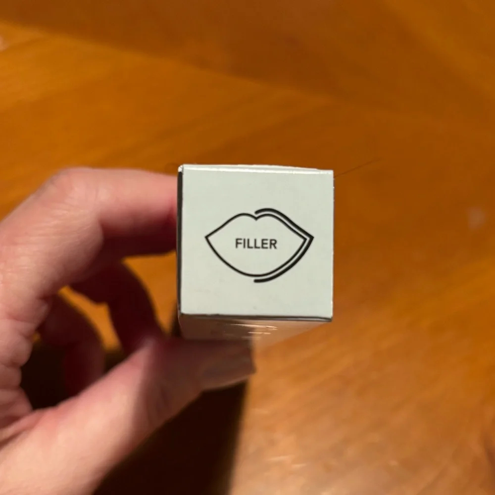 Buxom brand new